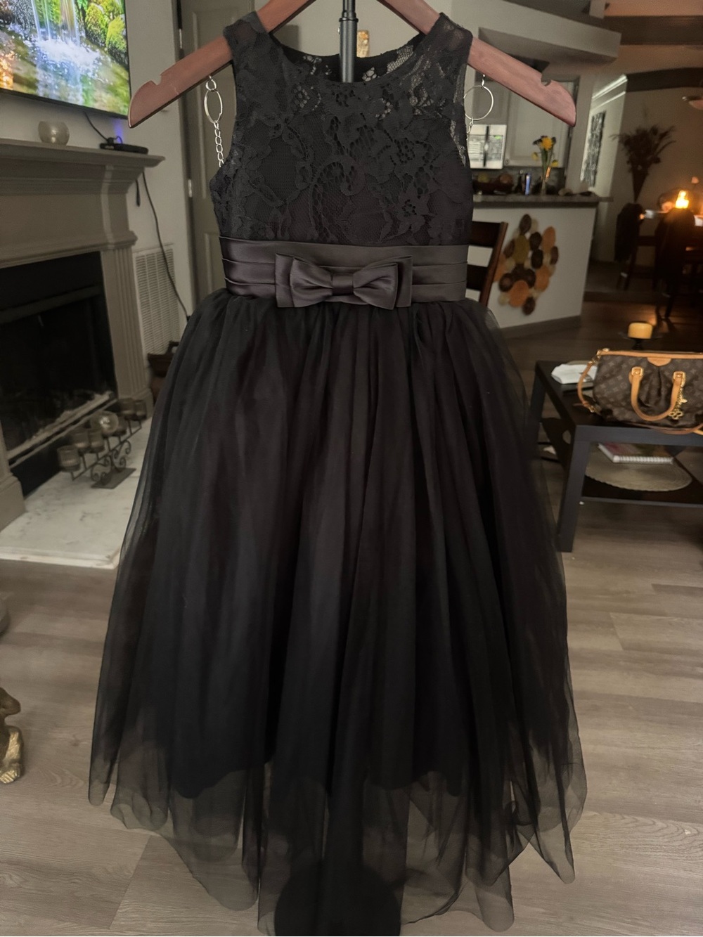 Girls' Black Lace & Tulle Formal Dress with Satin Waistband